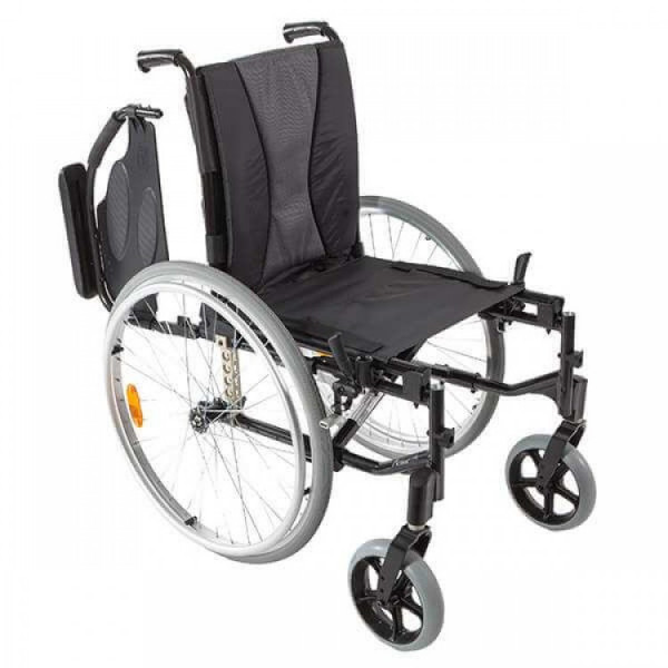 Кресло-коляска  механическая Invacare Action 3NG-3