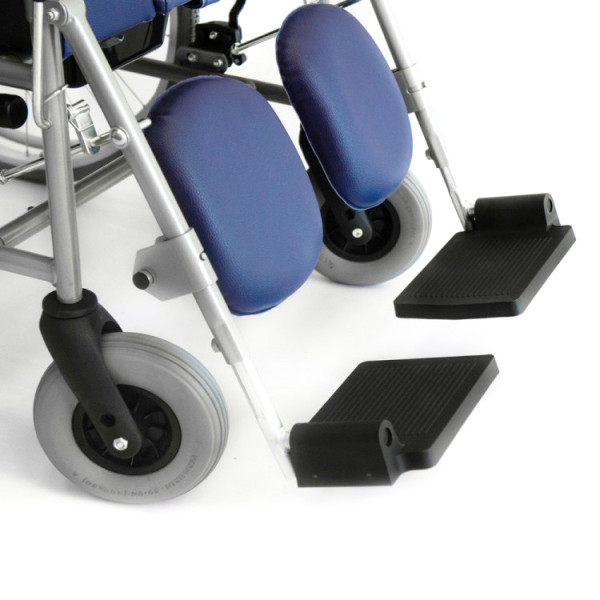 Кресло-коляска с санитарным оснащением Vermeiren 9300-4