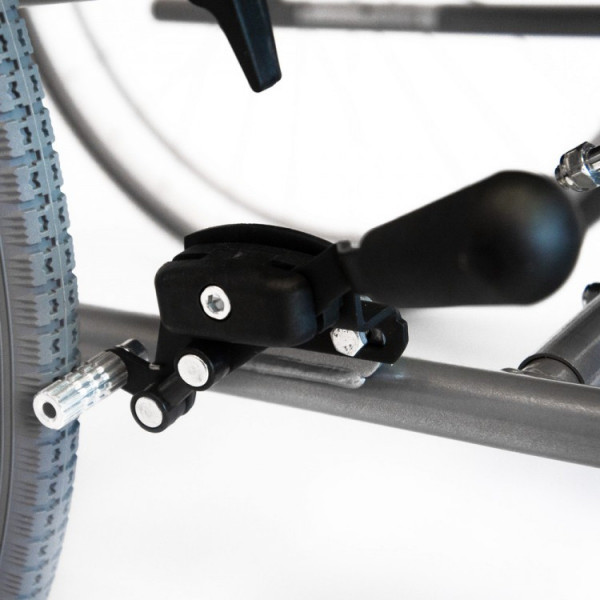 Кресло-коляска с санитарным оснащением Vermeiren 9300-7