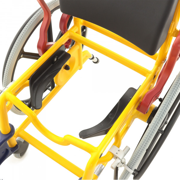 Кресло-каталка с санитарным оснащением Rebotec Augsburg (Аугсбург) детское-13