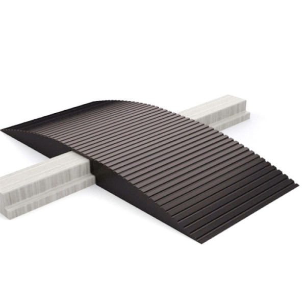 Пандус резиновый перекатной РУБИКОН от 38х82х4 см 