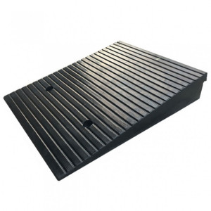 Пандус резиновый РУБИКОН от 50х50х5 см