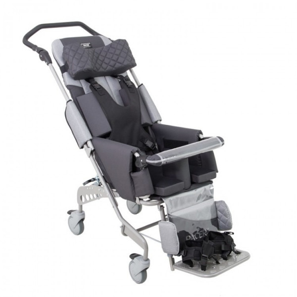 Кресло-коляска на комнатной раме Akcesmed RACER Home-1
