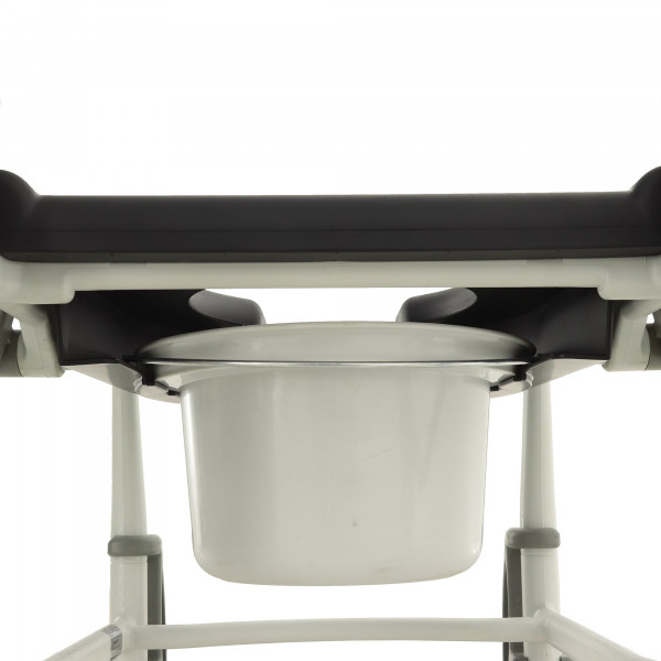 Кресло-стул с санитарным оснащением Rebotec Берлин-11