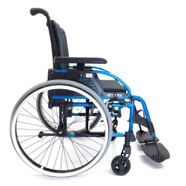 Инвалидная кресло-коляска активного типа MEYRA Avanti 1.736-1
