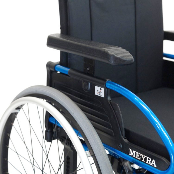Инвалидная кресло-коляска активного типа MEYRA Avanti 1.736-3