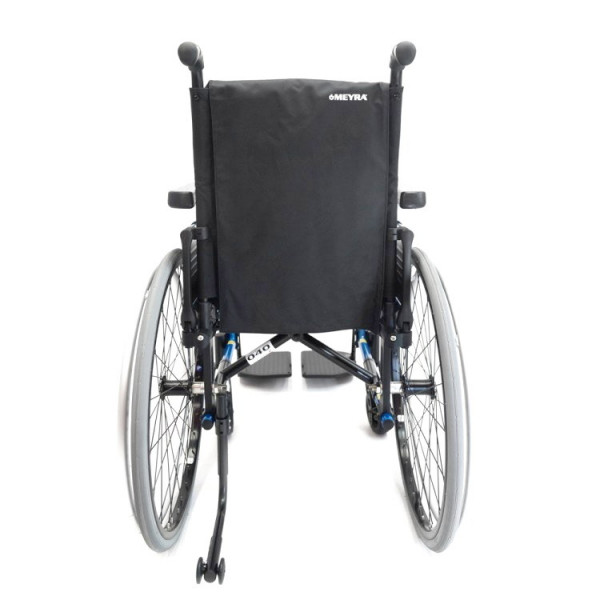 Инвалидная кресло-коляска активного типа MEYRA Avanti 1.736-19