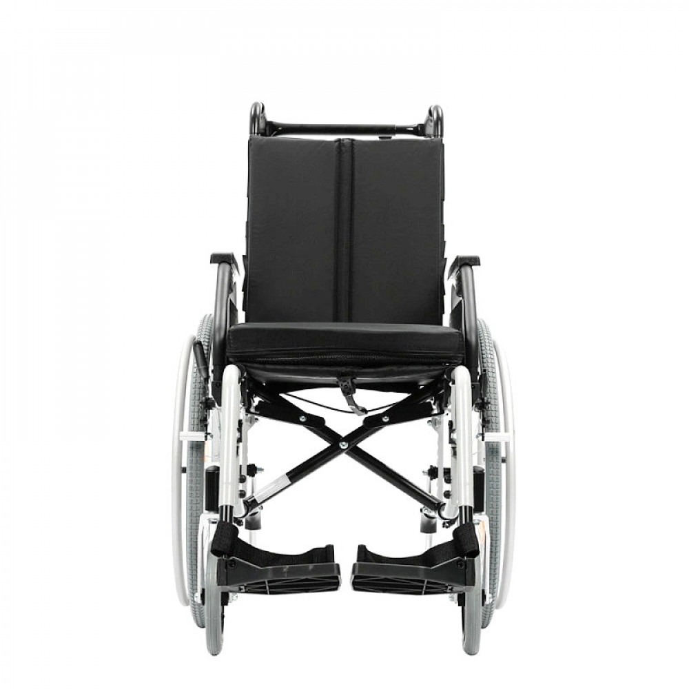 Кресло-коляска инвалидная Ortonica Recline 300 c откидной спинкой-4