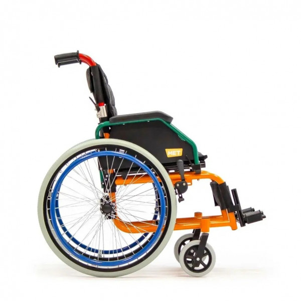 Детская инвалидная коляска Met Gand-1