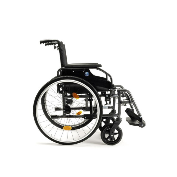 Кресло-коляска инвалидное механическое Vermeiren V200 (комплект D200)-1