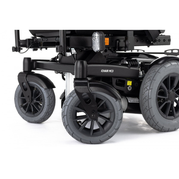 Инвалидная кресло-коляска с электроприводом MEYRA iChair MC3-15