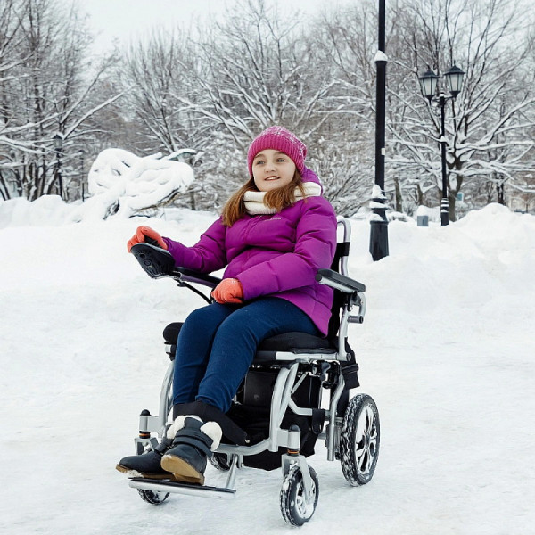 Инвалидная коляска с электроприводом Ortonica Pulse 620 малогабаритная-5