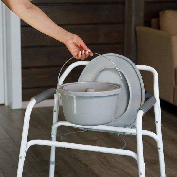 Санитарный стул TU 1-8